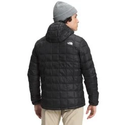 THE NORTH FACE Men’s ThermoBall Eco Hoodie -The North Face shop 2074591 001 alt1