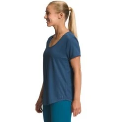 THE NORTH FACE Women's Elevation Life Short-Sleeve Tee -The North Face shop 2085499 408 alt2