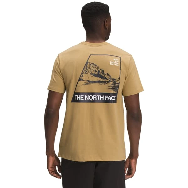 THE NORTH FACE Men’s Short-Sleeve Logo Play Tee 4 THE NORTH FACE Men’s Short-Sleeve Logo Play Tee - Image 2